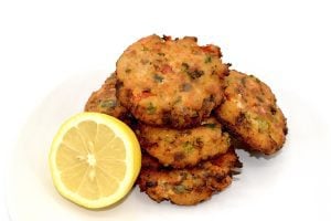 Lemon Caper Salmon Cakes