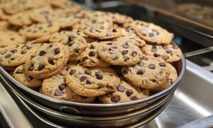 Cookies: Chocolate Chip